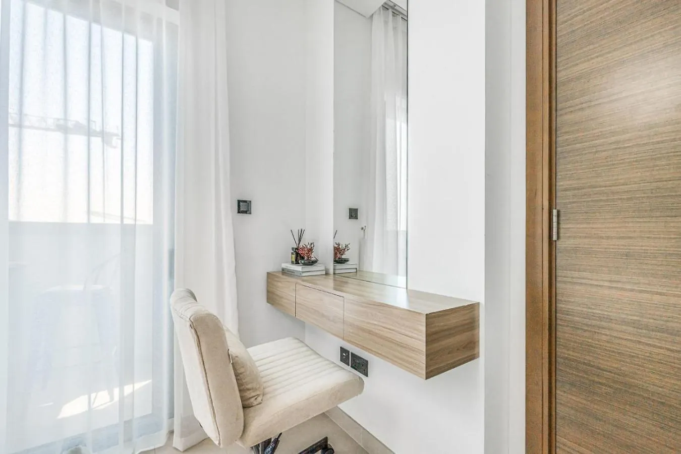 New 2Br With Pool And Gym In Green Sobha Community Dubai